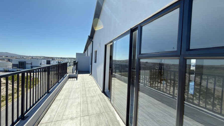 3 Bedroom Property for Sale in Sandown Western Cape